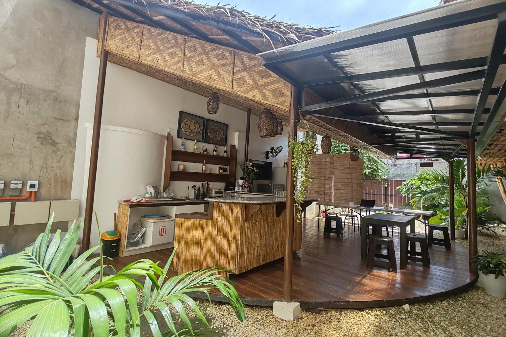 Intoy'S Place Panglao Near Beach Exteriör bild
