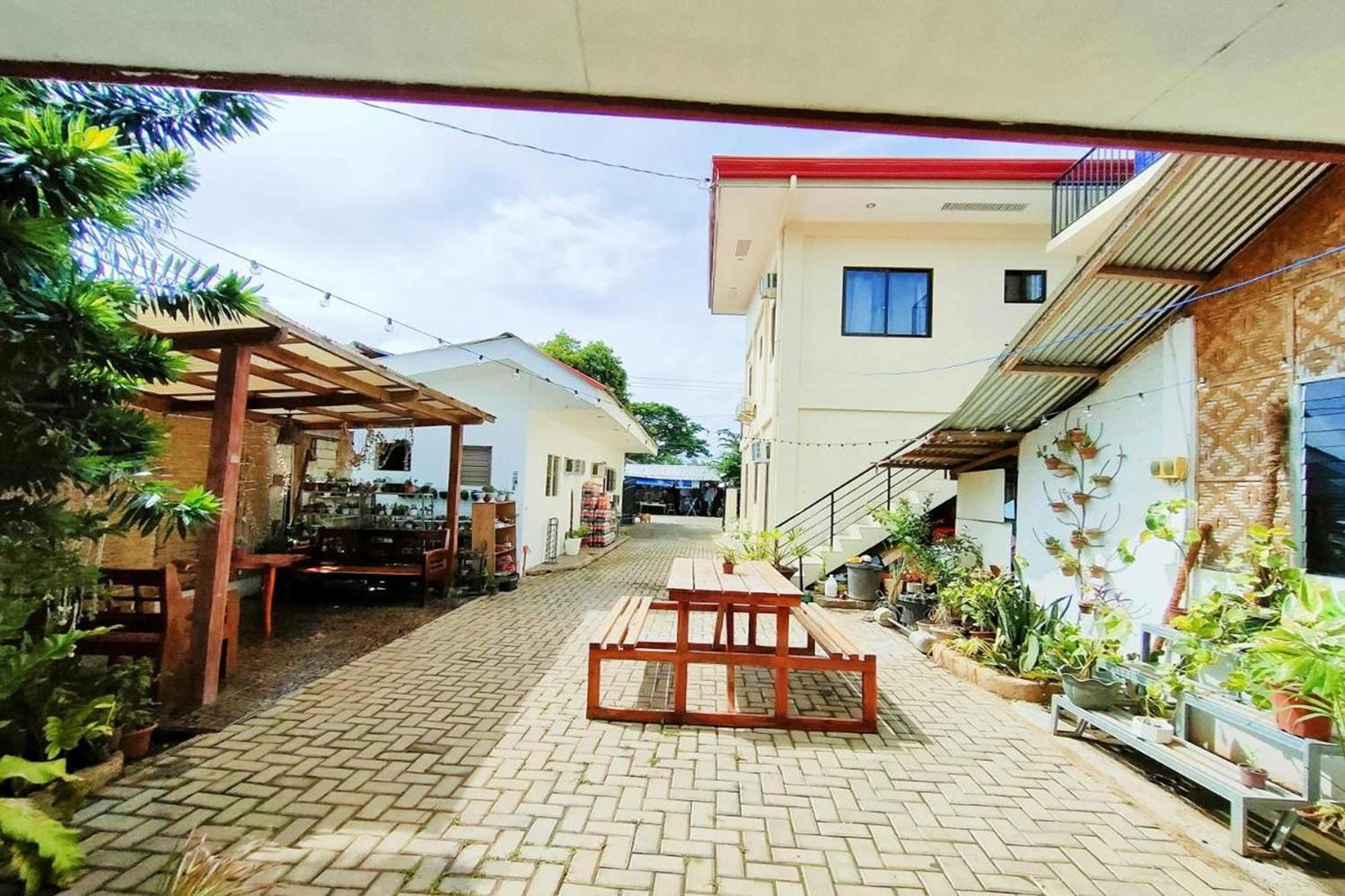 Intoy'S Place Panglao Near Beach Exteriör bild
