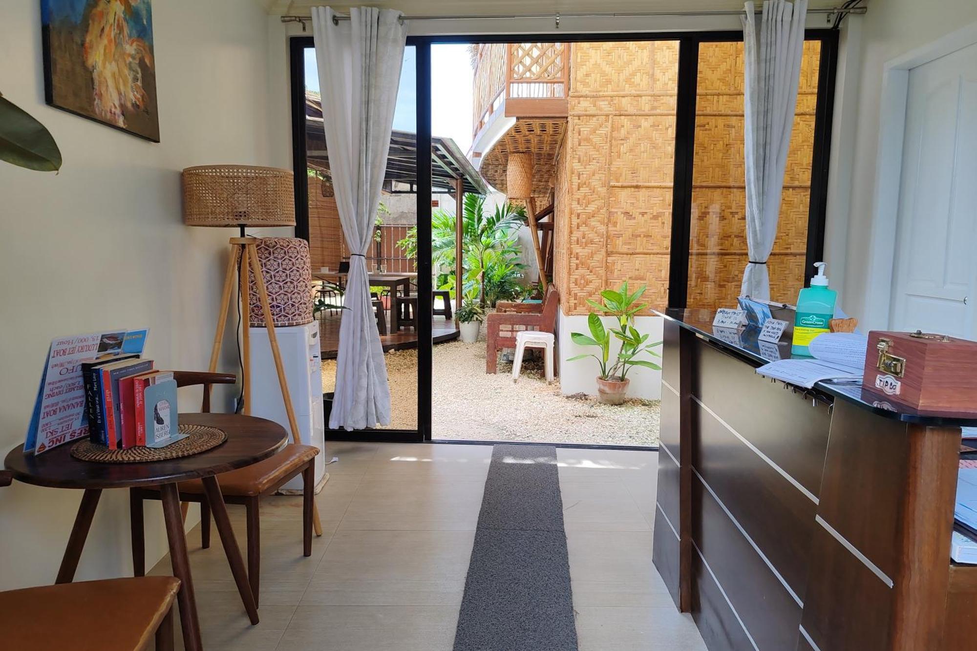Intoy'S Place Panglao Near Beach Exteriör bild